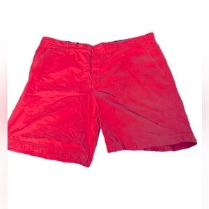 40W 10L Red colored Columbia men’s shorts